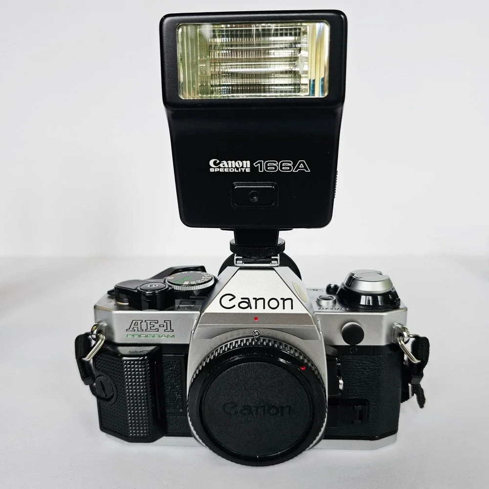 80s Vintage Canon AE-1 Program 35mm SLR Film Camera Kit w/ Lenses Flash and Bag